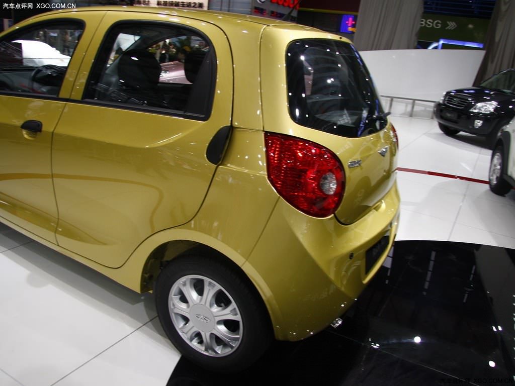 http://www.cheryportal.ru/im/chery-riich-m1-photo-foto-yellow-color/chery-riich-m1-photo-foto-yellow-color-5.jpg