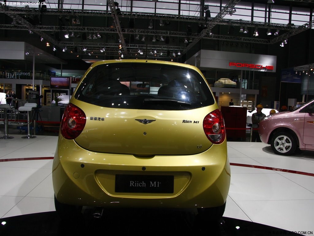 http://www.cheryportal.ru/im/chery-riich-m1-photo-foto-yellow-color/chery-riich-m1-photo-foto-yellow-color-6.jpg