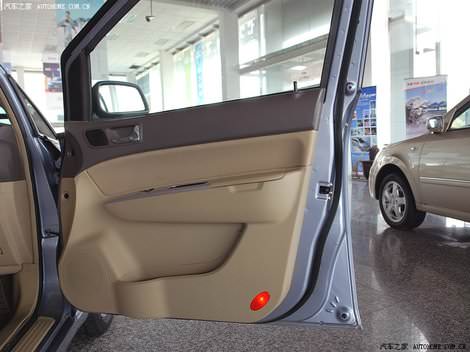 фото салона Чери Кроссиастар - Chery Crosseaster V5 inside photo foto