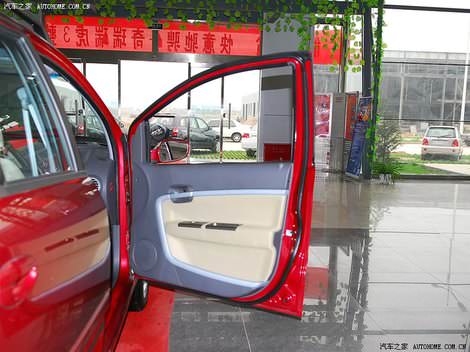 задний ряд, сиденья двери Chery A1 Kimo inside photo foto
