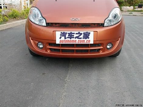 фото деталей внешности китайского авто Чери А1 Кимо цвета оранжевый металлик - Chery A1 Kimo orange color