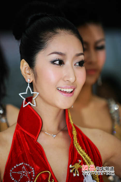 ДЕВУШКИ С ПЕКИНСКОГО АВТОСАЛОНА 2008, автовыставки - china-beijing-2008-girls-autosalon