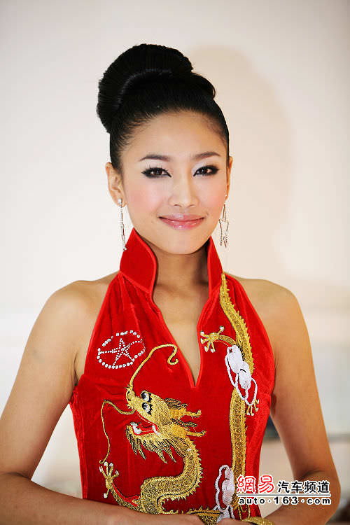 ДЕВУШКИ С ПЕКИНСКОГО АВТОСАЛОНА 2008, автовыставки - china-beijing-2008-girls-autosalon