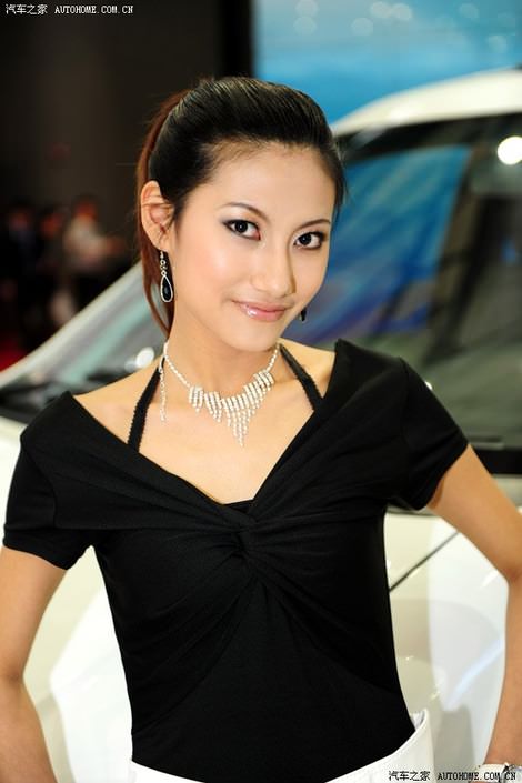 фото девушек, азиатских моделей с Шанхайского автосалона - Shanghai Auto show 2009 girls, sexy models