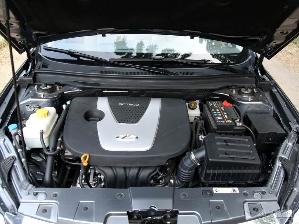 Chery arizzo 7