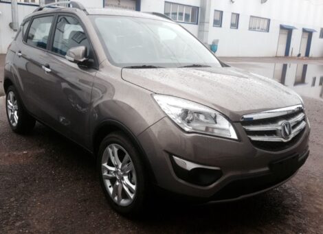 Серый экземпляр Changan CS35